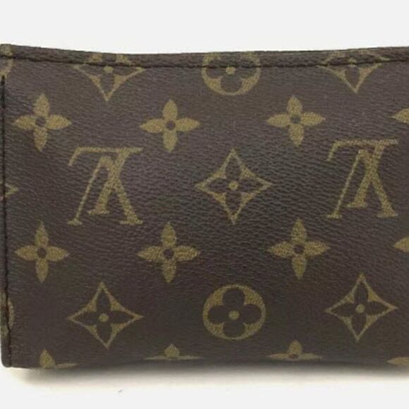 Louis Vuitton Monogram Poche Toilette 15 Cosmetics PouchโPurse/4AE0361 - Picture 3 of 6